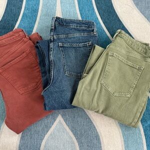 Old Navy Sky High Jeans - Bundle of 3